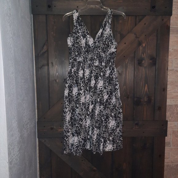 Avenue 14/16 summer dress black grey cross over bodice - Picture 1 of 5